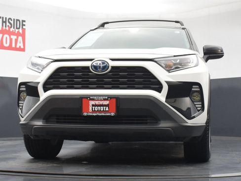 Used 2020 Toyota RAV4 XLE w/ XLE Grade Weather Package AWD/4WD image 31