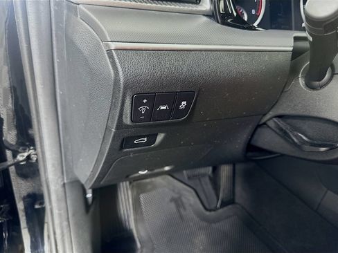 Used 2021 Honda Passport Touring image 9