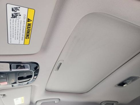 Certified 2025 Hyundai Tucson SEL FWD image 18