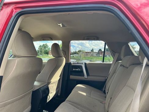 Used 2019 Toyota 4Runner SR5 AWD/4WD image 28