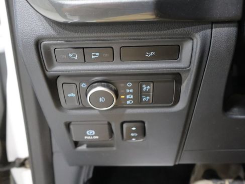 Used 2022 Ford F150 XLT w/ Equipment Group 302A High AWD/4WD image 29