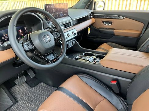 Used 2026 Honda Passport TrailSport Elite image 16