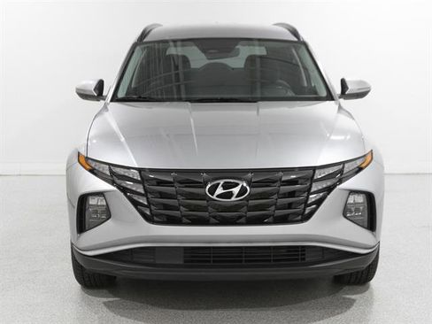 Used 2023 Hyundai Tucson SEL image 2