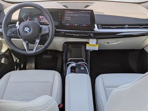 New 2026 BMW X1 xDrive28i AWD/4WD image 16