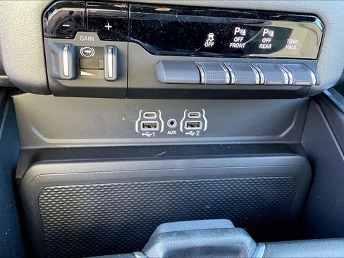 New 2026 RAM 1500 Big Horn AWD/4WD image 17