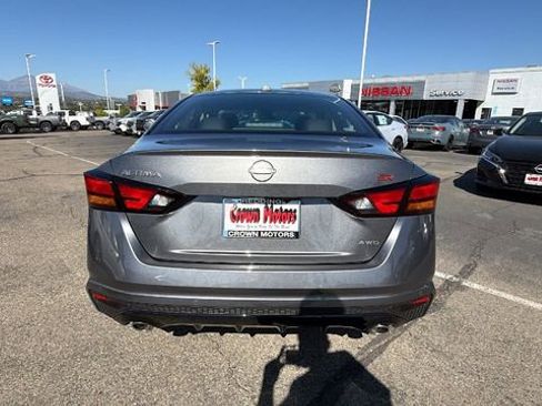New 2025 Nissan Altima 2.5 SR image 5