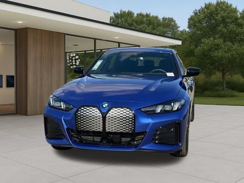 New 2026 BMW i4 eDrive40 w/ M Sport Package RWD image 3