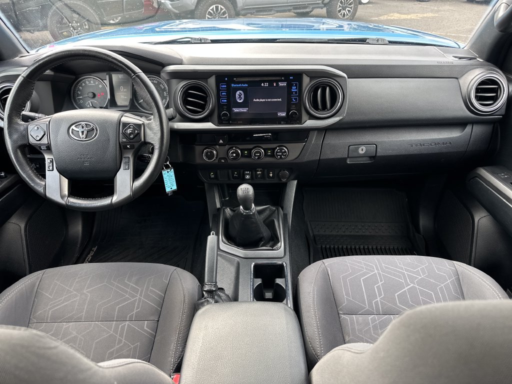 Used 2018 Toyota Tacoma TRD Off-Road AWD/4WD image 13