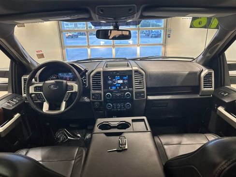 Used 2016 Ford F150 Lariat AWD/4WD image 10