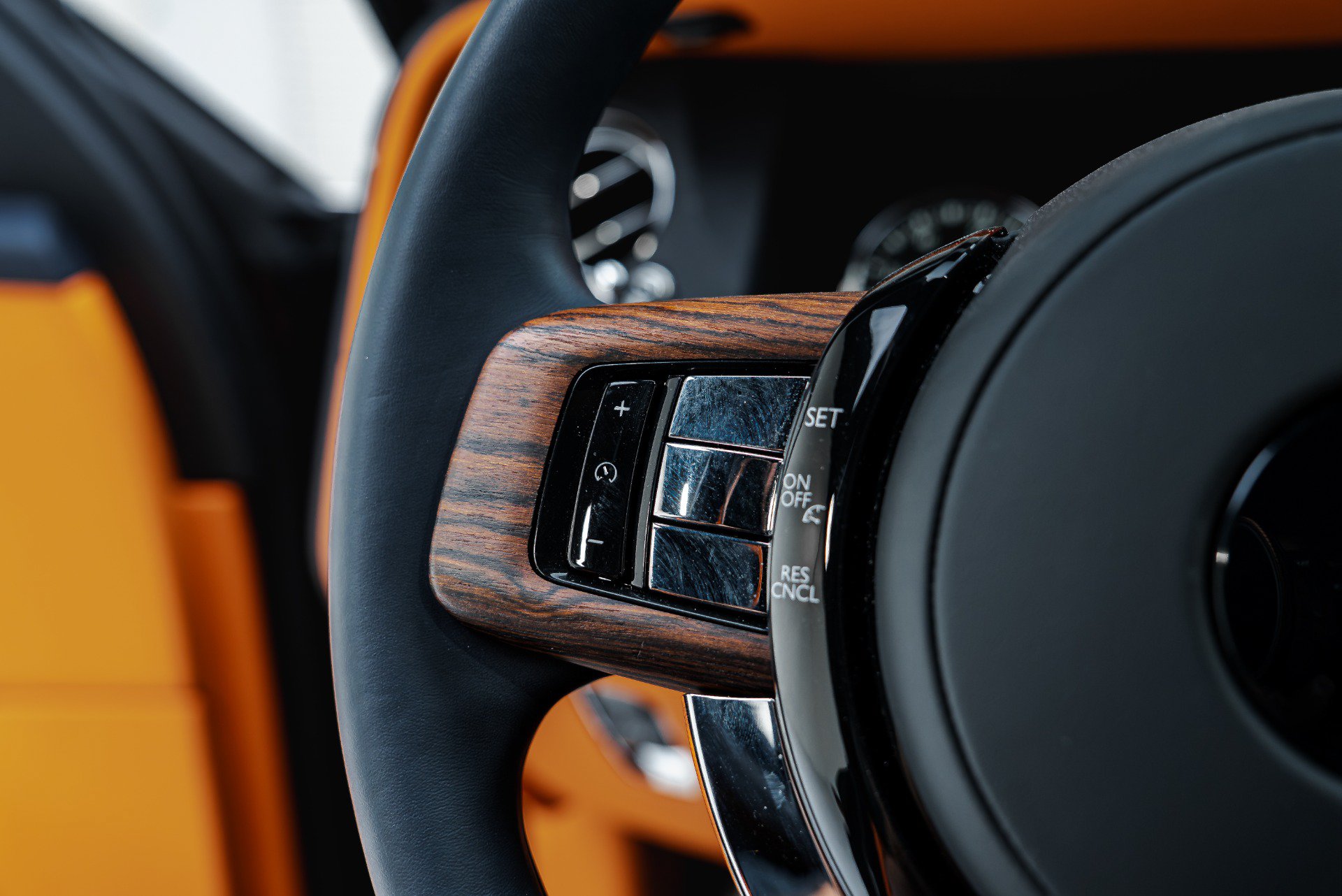Used 2023 Rolls-Royce Cullinan AWD/4WD image 45