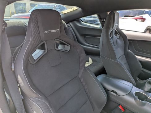 Used 2017 Ford Mustang Shelby GT350 w/ Electronics Package image 15