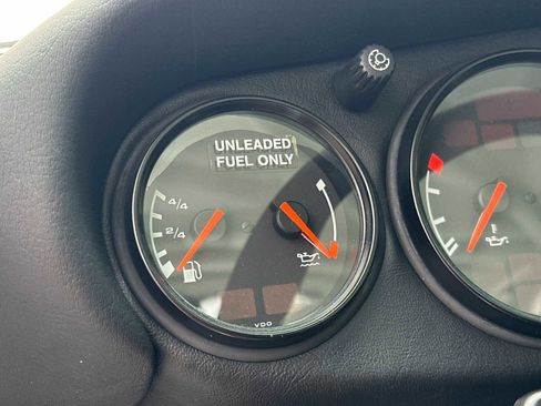 Used 1992 Porsche 911 RS America image 24