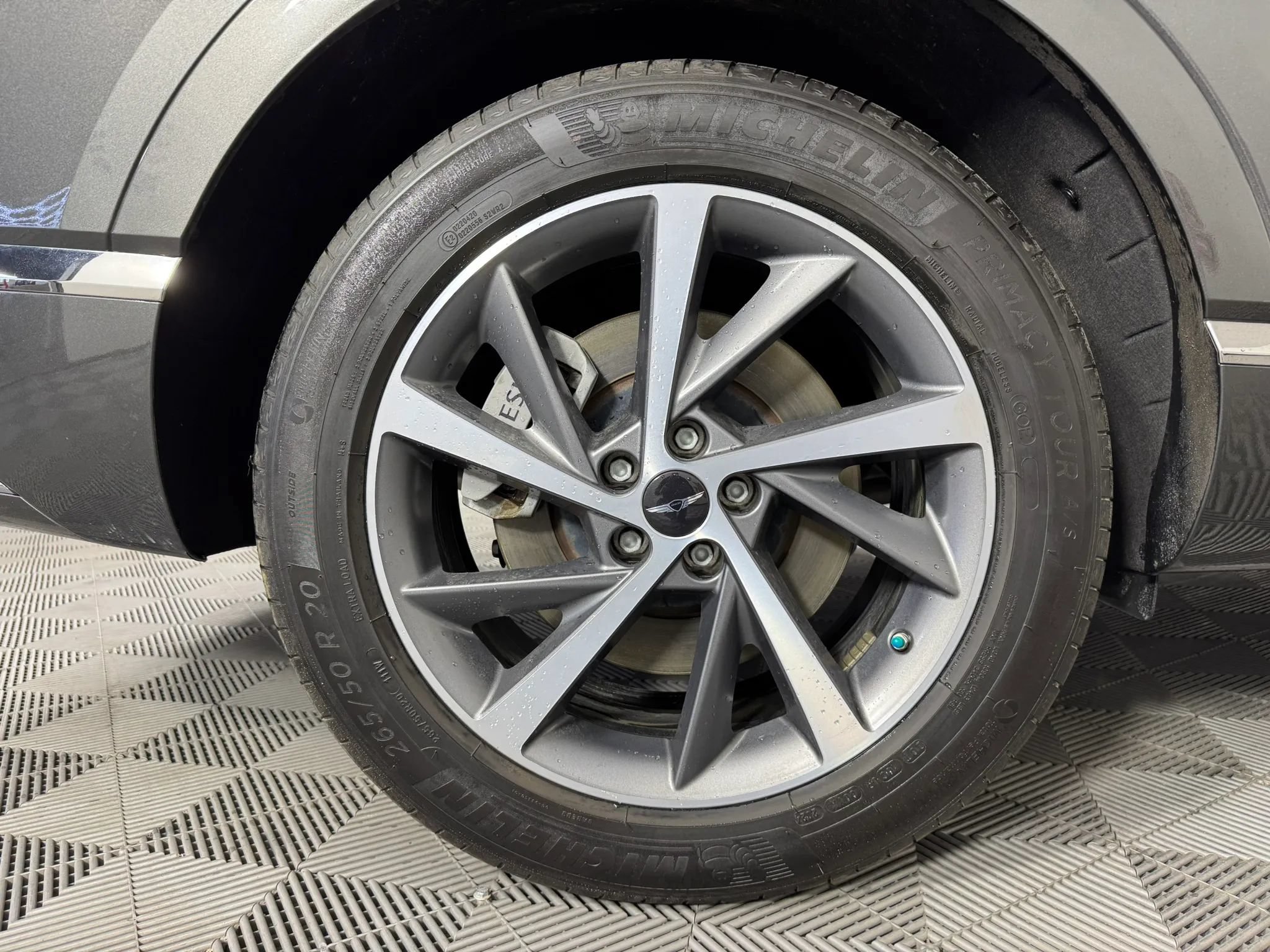 Used 2025 Genesis GV80 2.5T Advanced AWD/4WD image 51