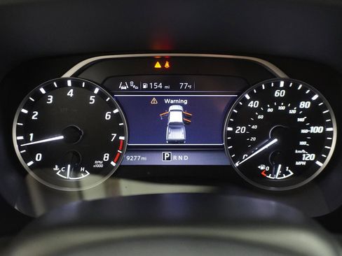 Used 2024 Nissan Frontier SV w/ SV Convenience Package RWD image 25