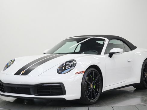 Used 2020 Porsche 911 Carrera image 5