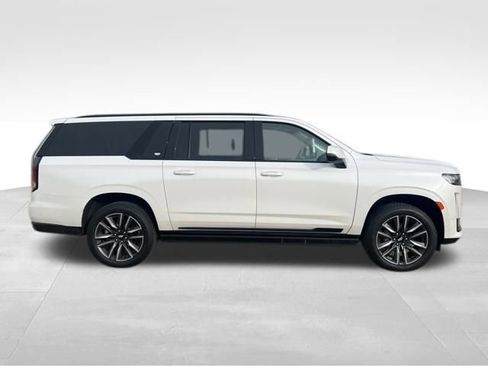 Certified 2021 Cadillac Escalade ESV Sport Platinum image 3