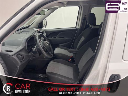 Used 2021 RAM ProMaster City Tradesman FWD image 11