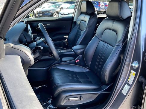 Used 2024 Honda HR-V EX-L image 8