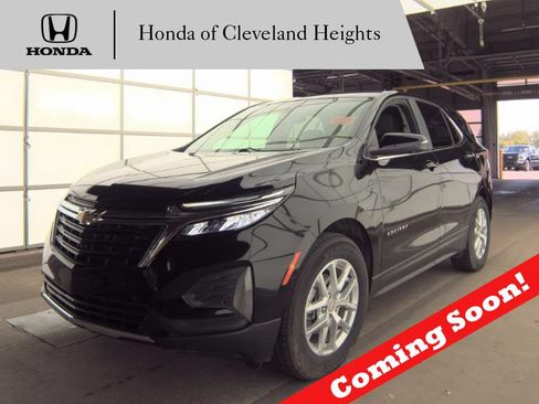 Used 2024 Chevrolet Equinox LT FWD image 1