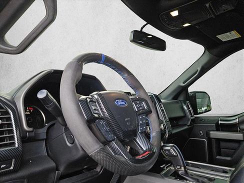 Used 2018 Ford F150 Raptor w/ Equipment Group 802A Luxury image 9