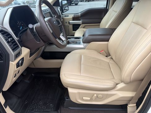 Used 2020 Ford F150 Lariat w/ Equipment Group 502A Luxury AWD/4WD image 10