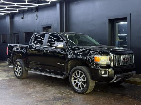 Used 2017 GMC Canyon Denali AWD/4WD image 11