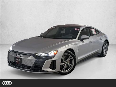 Used 2022 Audi e-tron GT Premium Plus image 1