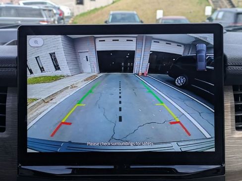 Used 2024 Ford Expedition Max Limited image 20