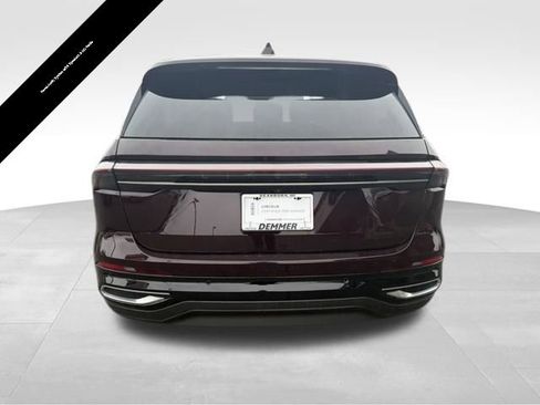 Certified 2024 Lincoln Nautilus Premier w/ Equipment Group 102A image 5