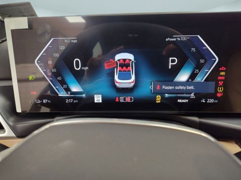 Used 2025 BMW i4 xDrive40i w/ Parking Assistance Package image 16