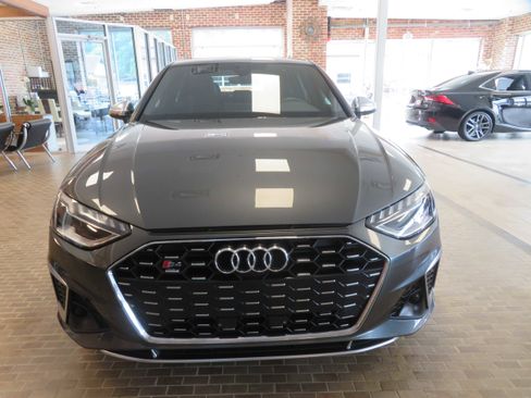 Used 2020 Audi S4 Premium w/ Convenience Package image 2