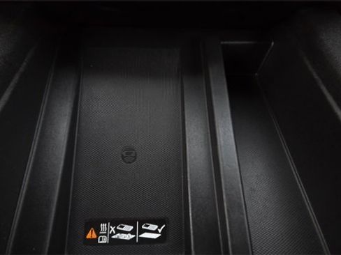 Used 2019 GMC Sierra 1500 SLT w/ SLT Premium Plus Package image 35