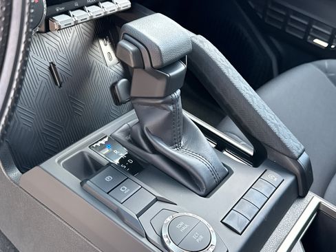 New 2026 Toyota Tacoma SR5 RWD image 27