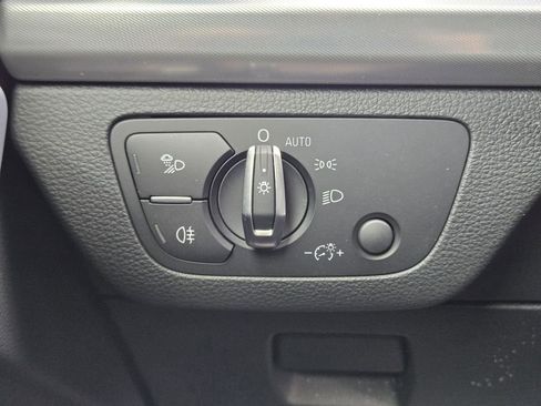 Certified 2024 Audi Q5 2.0T Premium w/ Summer of Audi Package image 26