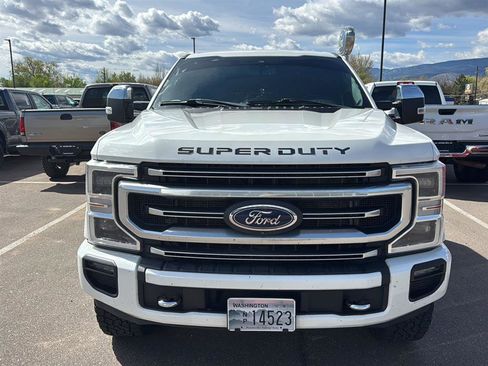 Used 2022 Ford F350 Platinum image 9