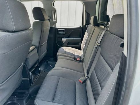 Used 2019 Chevrolet Silverado 1500 LT AWD/4WD image 18