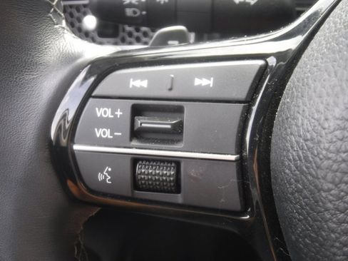 Used 2024 Honda Civic Touring image 30