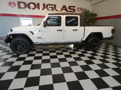 Used 2022 Jeep Gladiator Sport