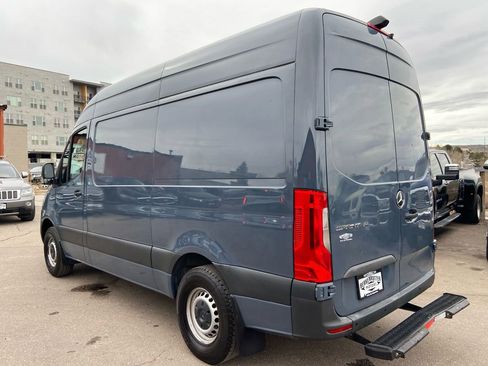 Used 2019 Mercedes-Benz Sprinter 144 image 7
