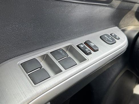 Used 2013 Toyota Camry SE image 21