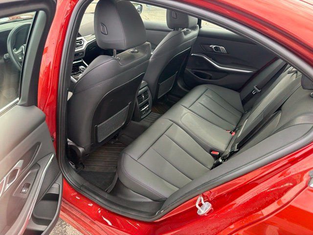 Used 2020 BMW 330i xDrive Sedan w/ Convenience Package AWD/4WD image 11