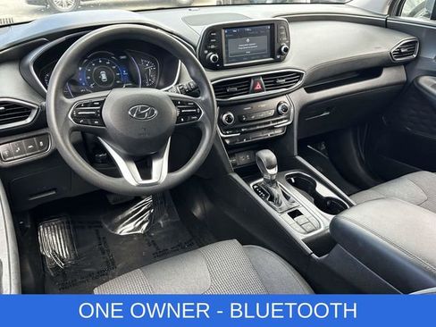 Used 2019 Hyundai Santa Fe SEL FWD image 2