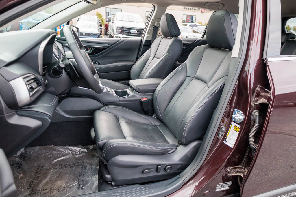 Used 2025 Subaru Outback Touring XT AWD/4WD image 20