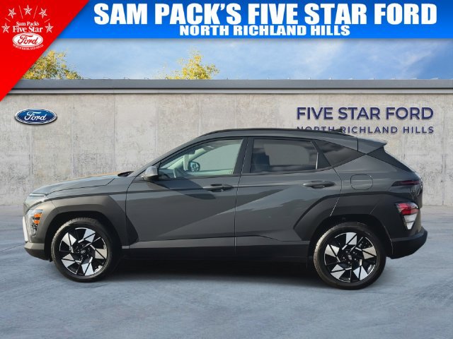 Used 2025 Hyundai Kona SEL FWD image 6