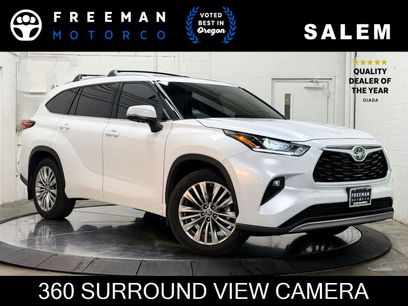 Used 2024 Toyota Highlander Platinum