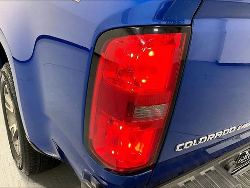 Used 2020 Chevrolet Colorado Z71 image 39