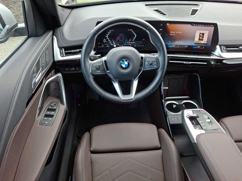Used 2023 BMW X1 xDrive28i w/ Convenience Package AWD/4WD image 12