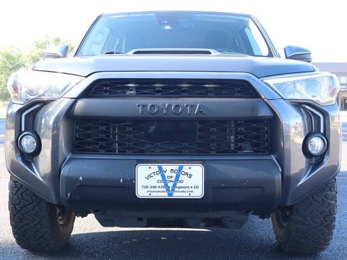 Used 2020 Toyota 4Runner TRD Off-Road AWD/4WD image 13