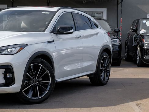 Used 2024 INFINITI QX55 Luxe image 7