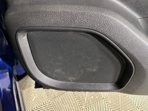 Used 2024 Nissan Titan SV w/ Accessory Utility Package image 29